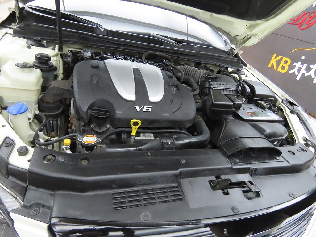 KIA K7 2011 Blanco - Importación desde Corea - HF Imports Iquique - Foto 19