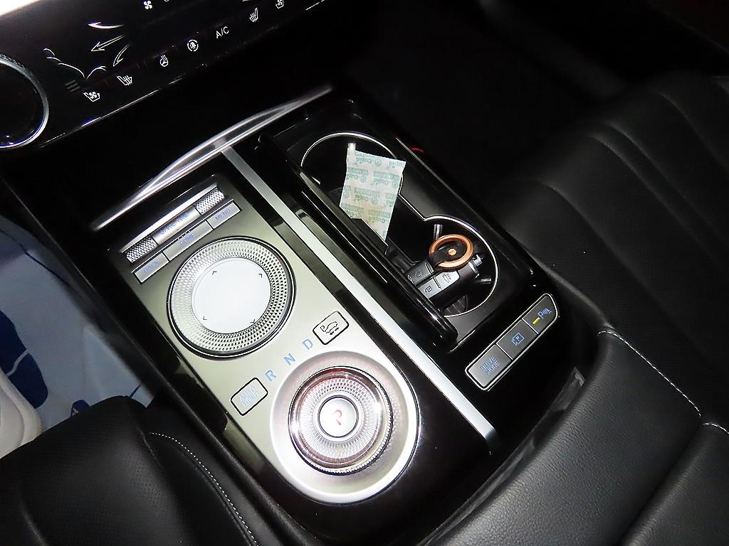 Genesis G80 - Vista 12