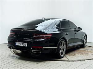 Genesis G80 - Vista 8