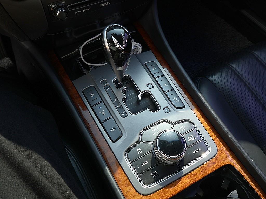 HYUNDAI Equus 2011 Negro - Importación desde Corea - HF Imports Iquique - Foto 7