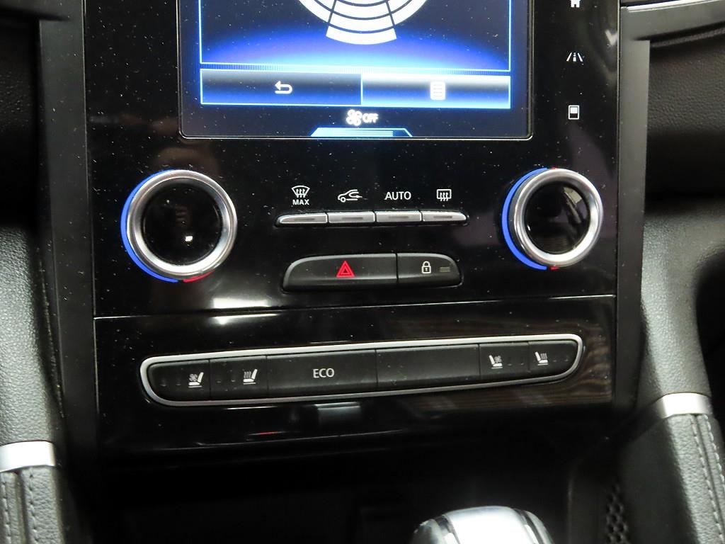 SAMSUNG QM6 - Vista 9