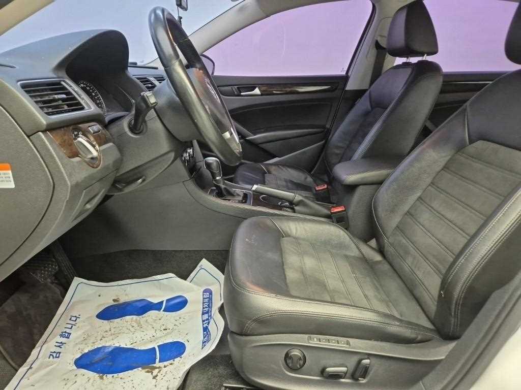 Volkswagen Passat - Vista 11