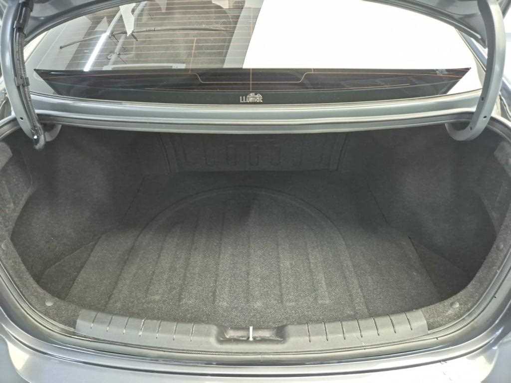 HYUNDAI Avante 2019 Gris - Importación desde Corea - HF Imports Iquique - Foto 18