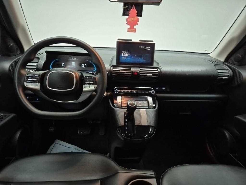 HYUNDAI Casper - Vista 7