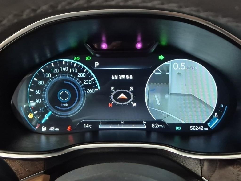 Genesis G80 - Vista 6