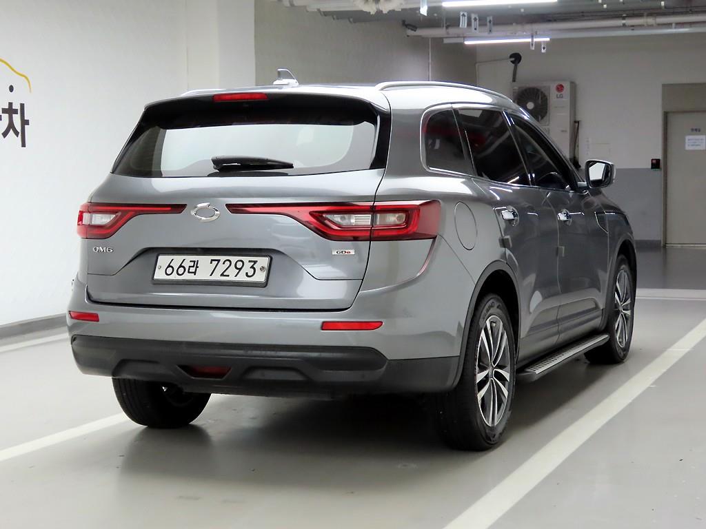 SAMSUNG QM6 - Vista 4