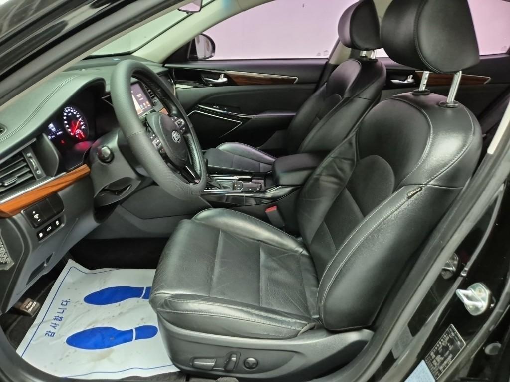 KIA K7 2016 Negro - Importación desde Corea - HF Imports Iquique - Foto 15