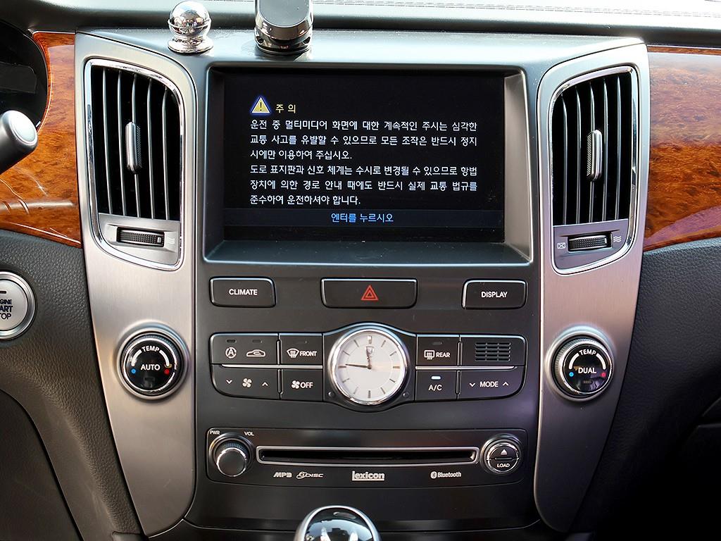 HYUNDAI Equus 2011 Negro - Importación desde Corea - HF Imports Iquique - Foto 8