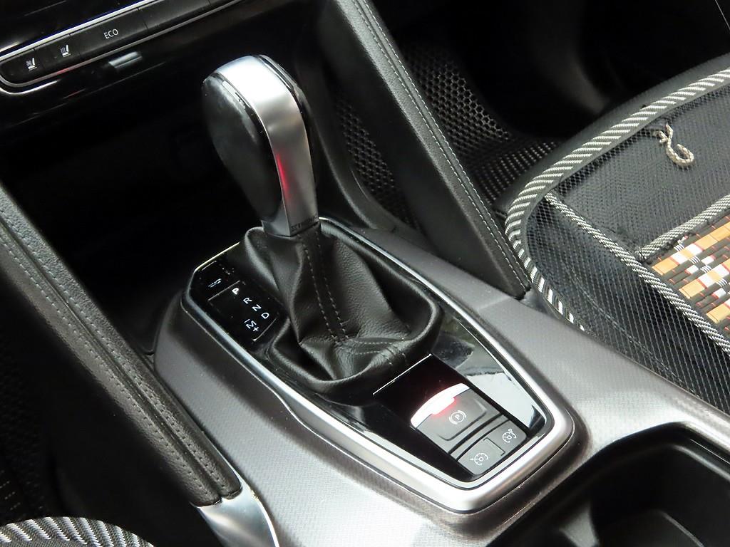 SAMSUNG QM6 - Vista 10