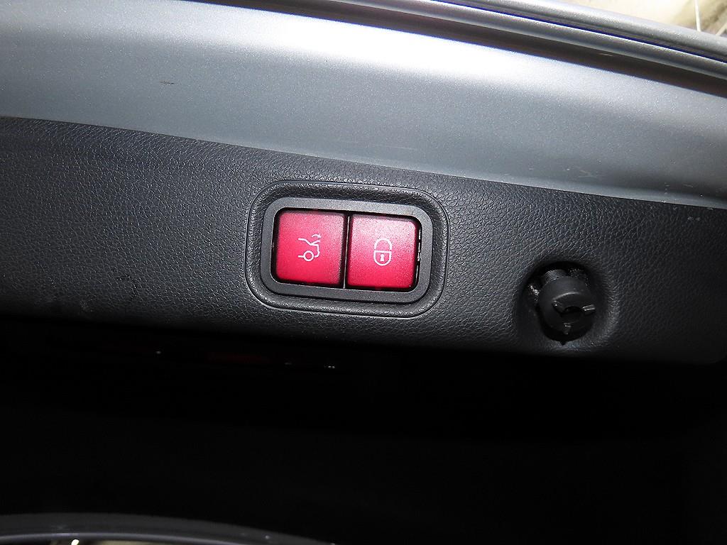 Mercedes Benz E class 2019 Plateado - Importación desde Corea - HF Imports Iquique - Foto 16