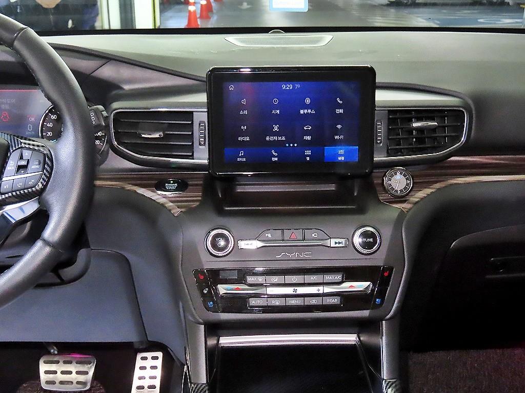 Ford Explorer - Vista 11