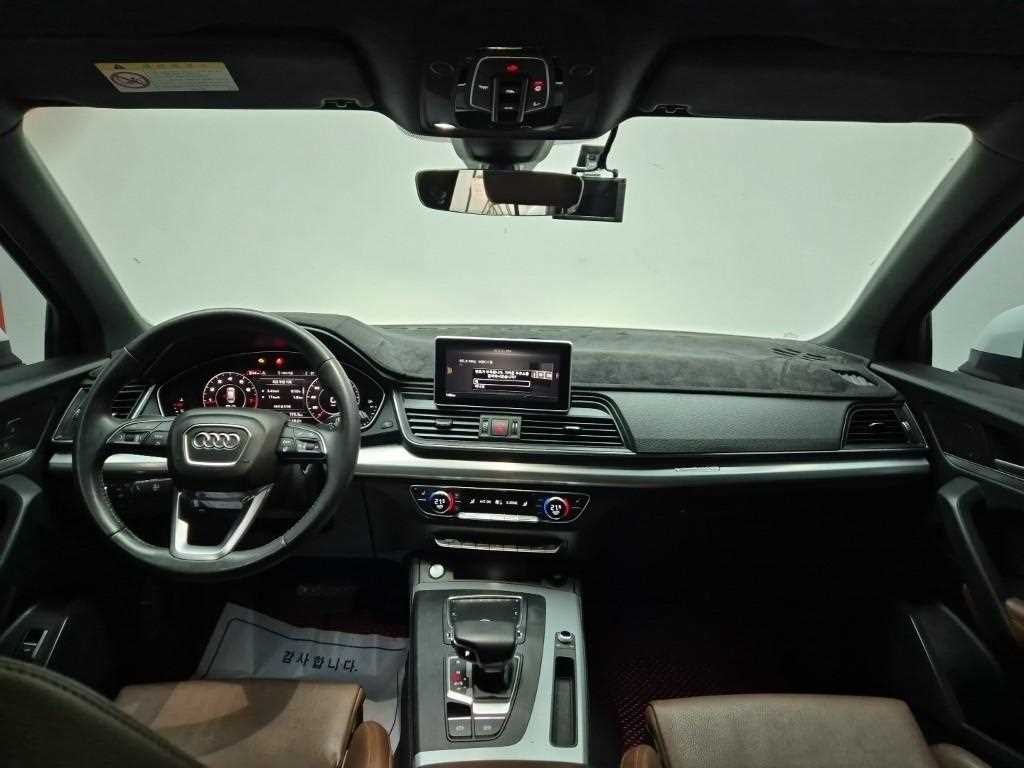 Audi Q5 - Vista 7