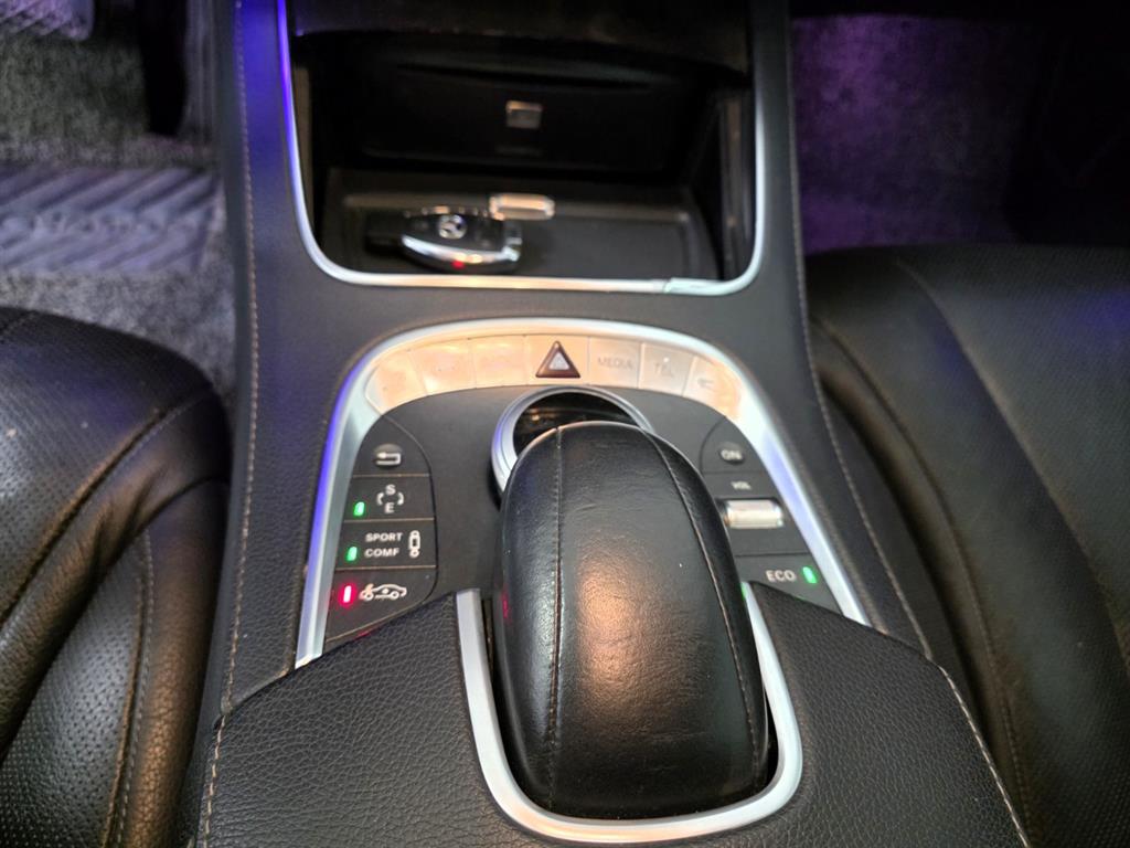 Mercedes Benz S Class - Vista 10