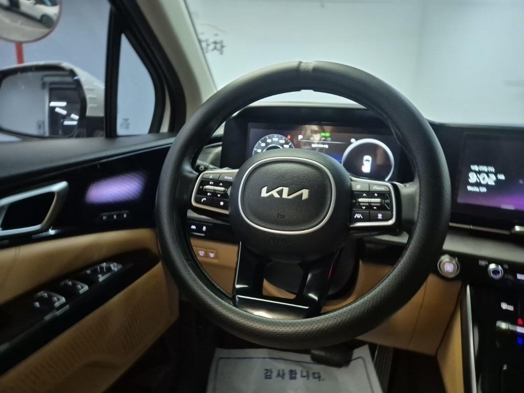 KIA Carnival - Vista 10