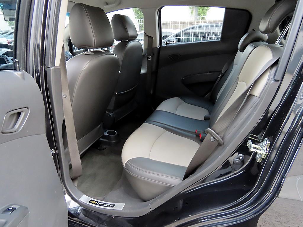 Chevrolet Spark - Vista 6