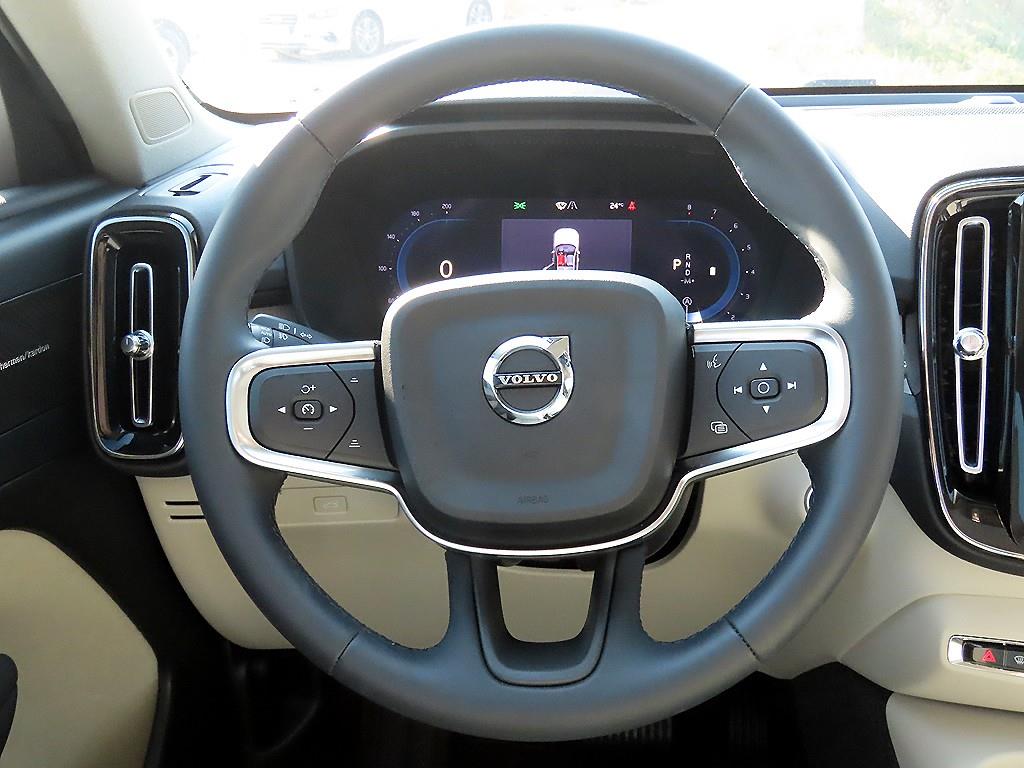 Volvo XC40 - Vista 7