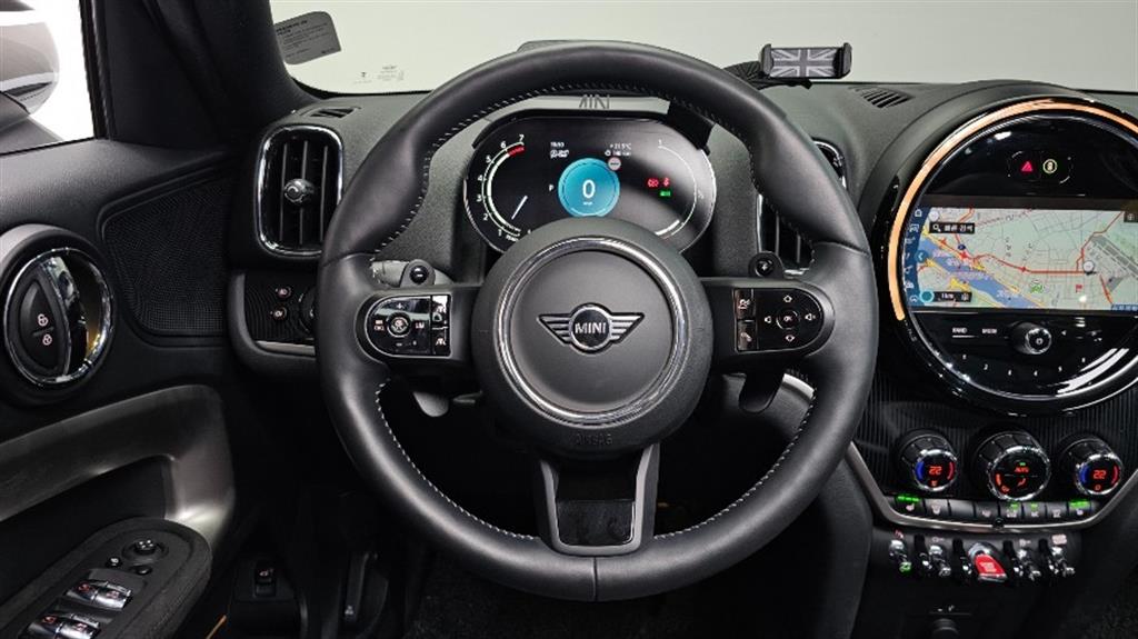 Mini Countryman 2024 Blanco - Importación desde Corea - HF Imports Iquique - Foto 13