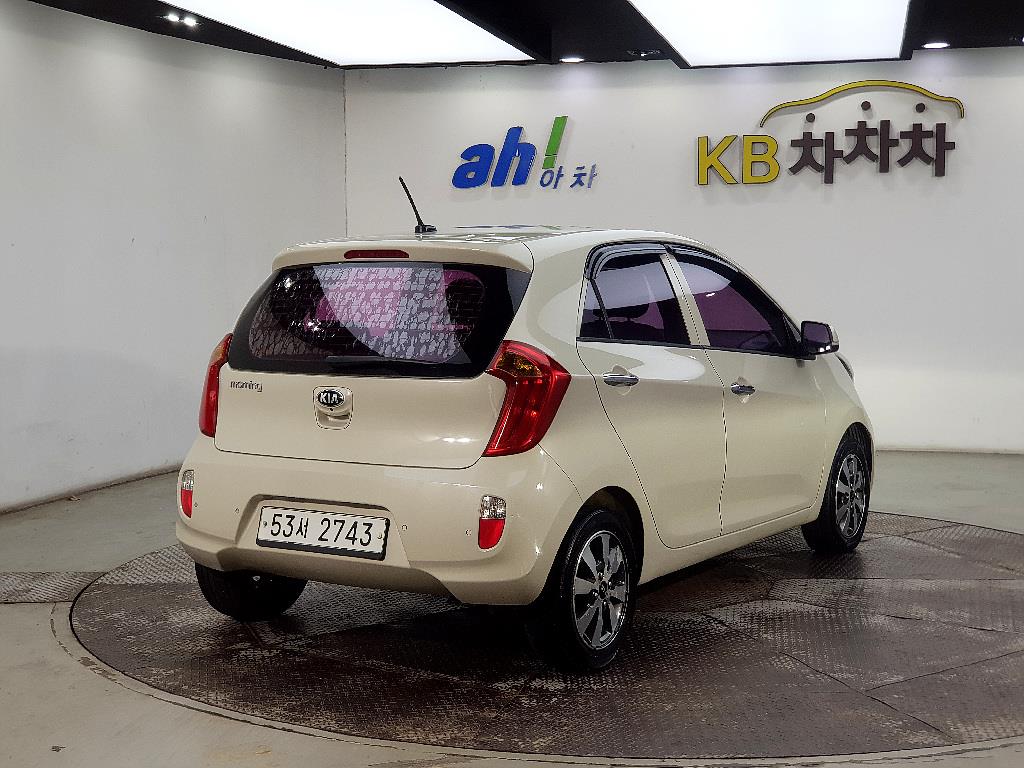 KIA Morning - Vista 4