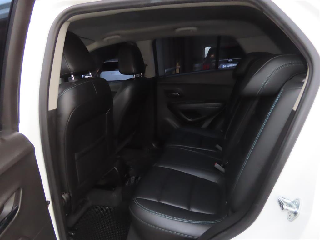 Chevrolet Trax 2015 Blanco - Importación desde Corea - HF Imports Iquique - Foto 8