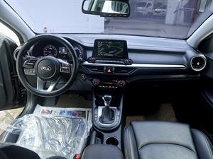 KIA K3 - Vista 10