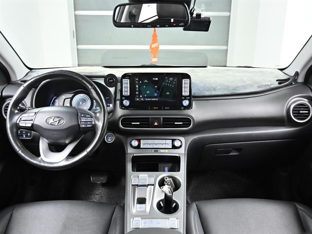 HYUNDAI Kona - Vista 7