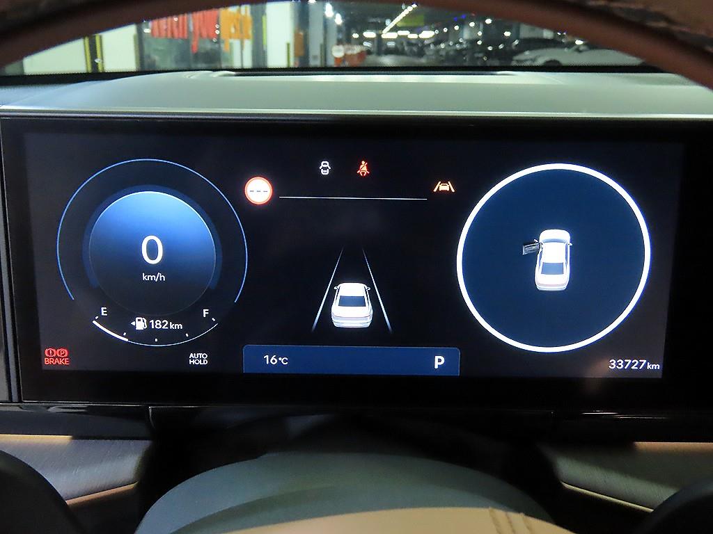 HYUNDAI Grandeur - Vista 9