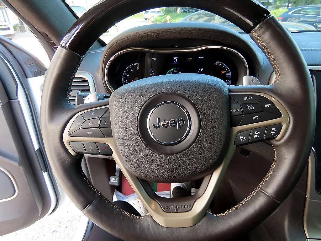 Jeep Cherokee - Vista 8