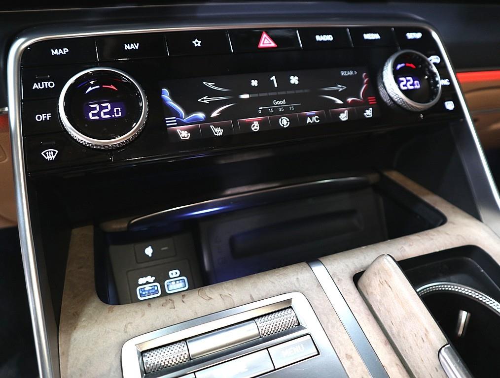 Genesis GV80 - Vista 11