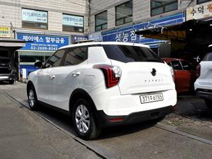 Ssangyong Tivoli - Vista 8