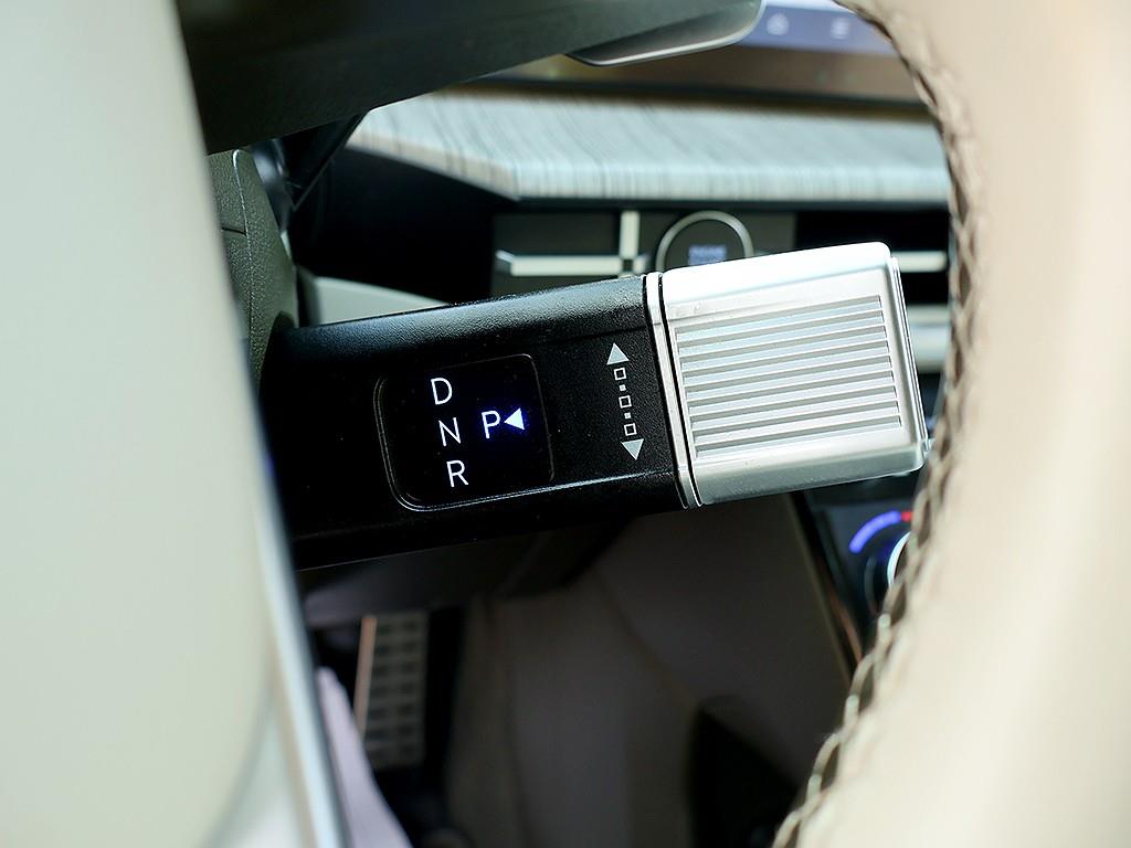 HYUNDAI Santa Fe 2024 Blanco - Importación desde Corea - HF Imports Iquique - Foto 7