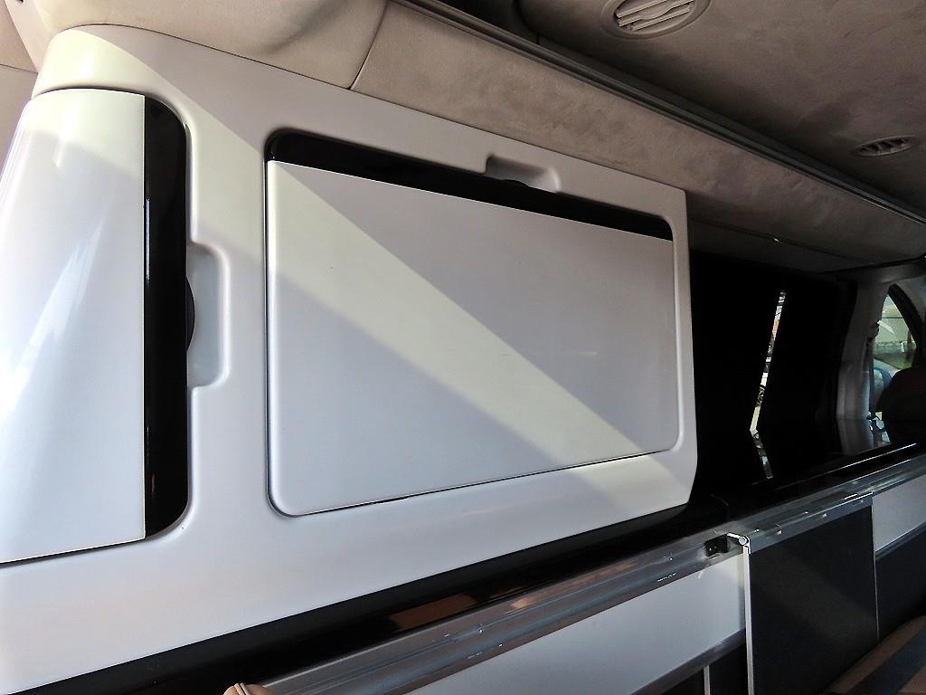 HYUNDAI Staria - Vista 11