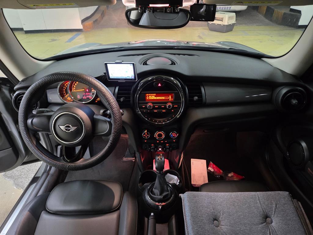 Mini Cooper - Vista 8