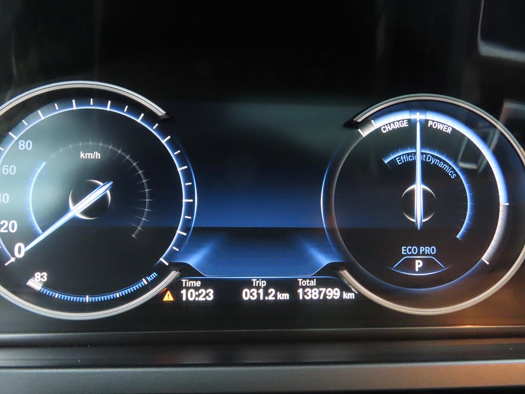 BMW 7 Series - Vista 8