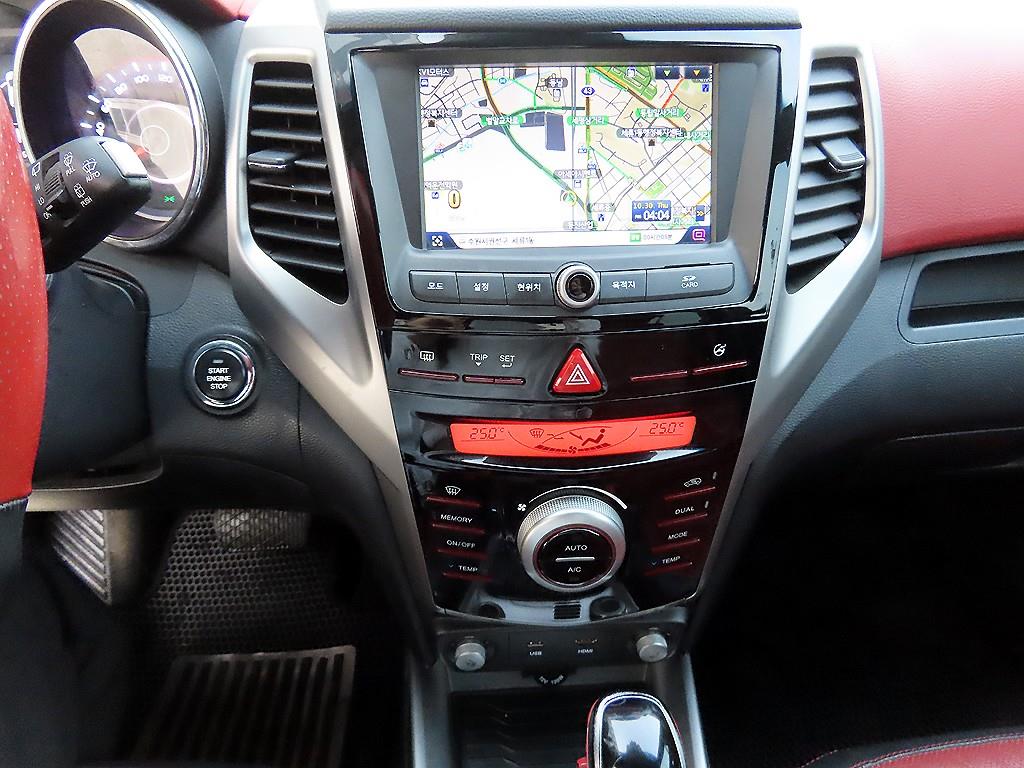 Ssangyong Tivoli 2016 Rojo - Importación desde Corea - HF Imports Iquique - Foto 13