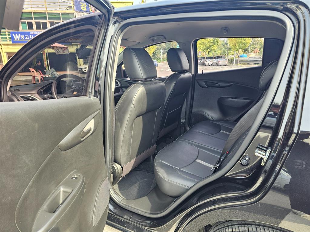 Chevrolet Spark - Vista 11