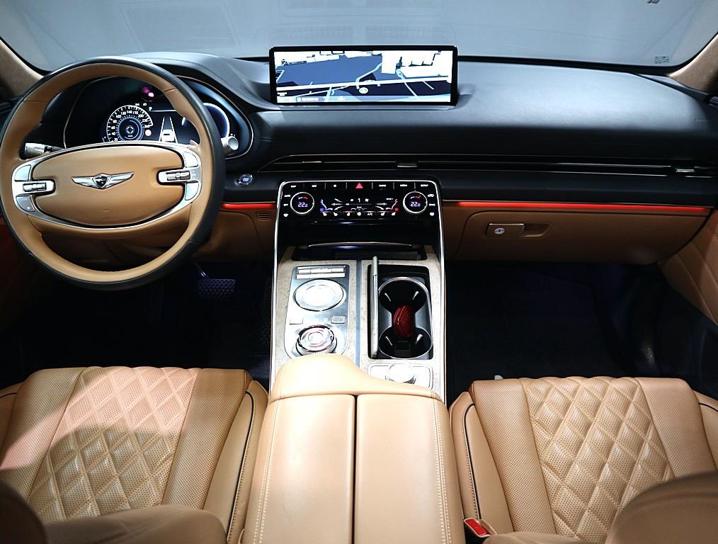 Genesis GV80 - Vista 9