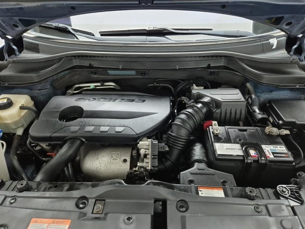 Ssangyong Tivoli - Vista 5