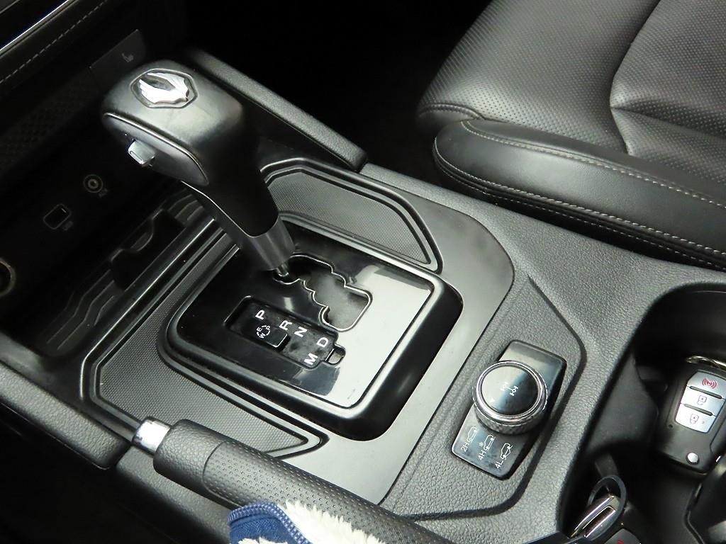 Ssangyong Rexton 2020 Gris - Importación desde Corea - HF Imports Iquique - Foto 13