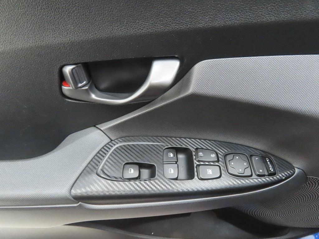 HYUNDAI Veloster - Vista 9