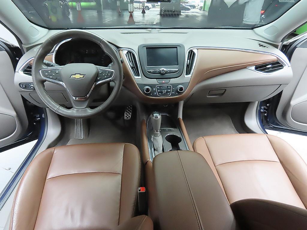 Chevrolet Malibu 2017 Azul - Importación desde Corea - HF Imports Iquique - Foto 10