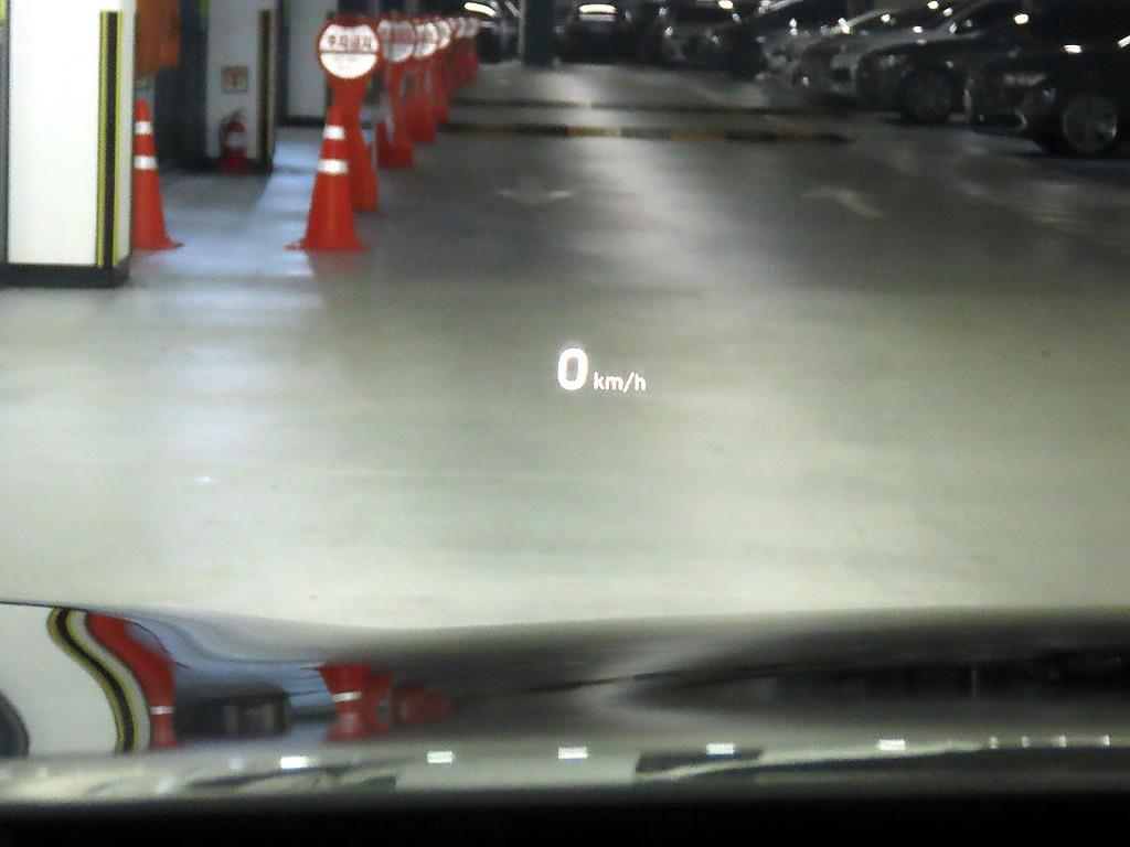 Genesis G80 - Vista 12