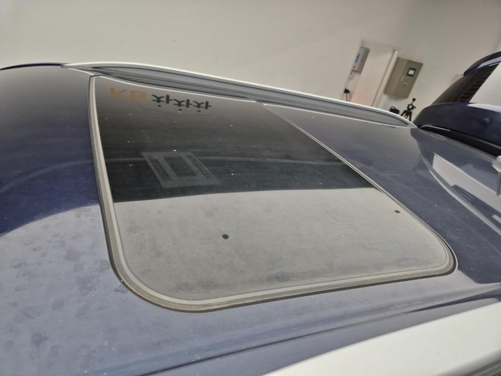 Ssangyong Tivoli 2018 Azul - Importación desde Corea - HF Imports Iquique - Foto 13