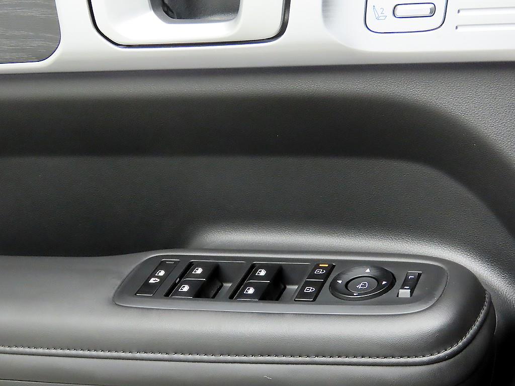 HYUNDAI Santa Fe - Vista 10