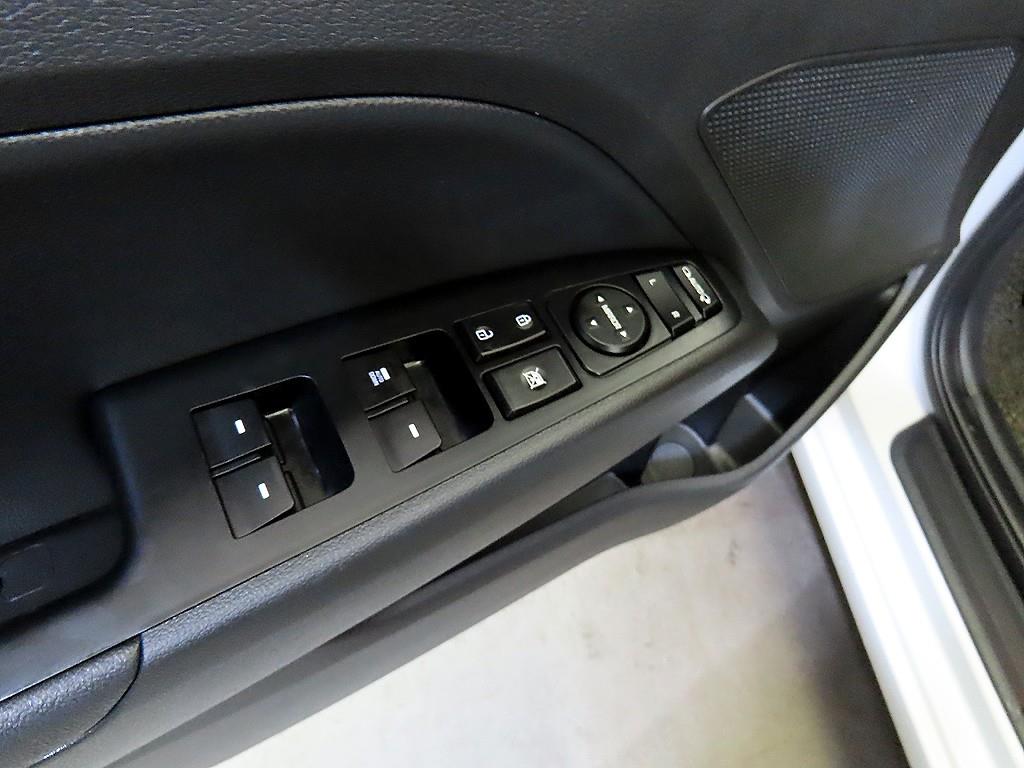 HYUNDAI Avante 2020 Blanco - Importación desde Corea - HF Imports Iquique - Foto 13