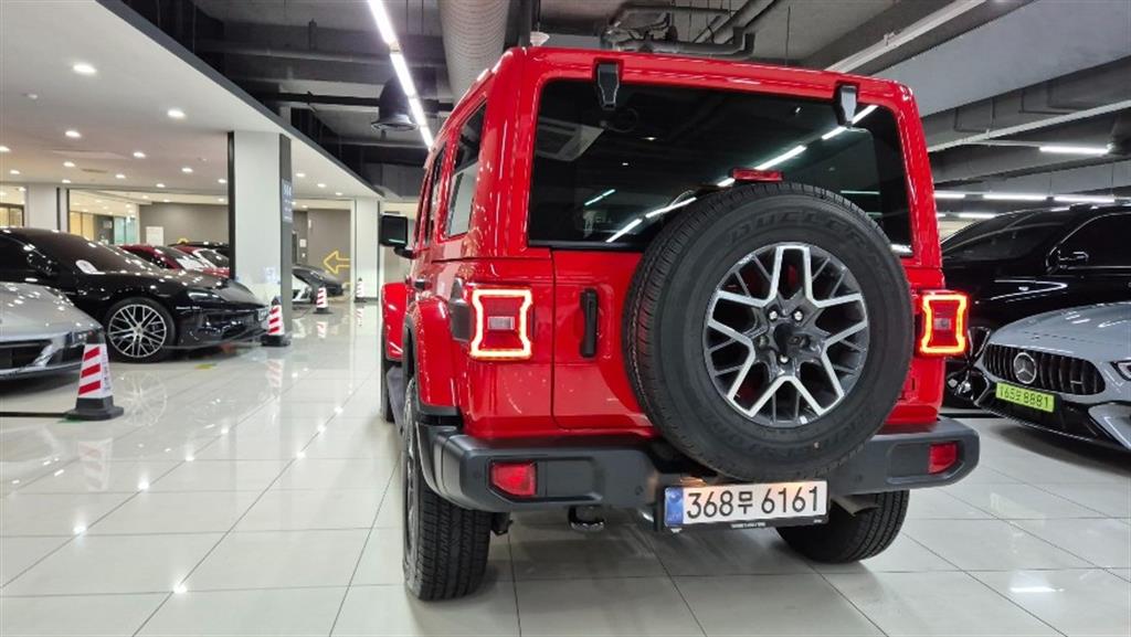 Jeep Wrangler - Vista 4