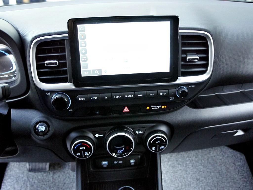 HYUNDAI Venue 2026 Blanco - Importación desde Corea - HF Imports Iquique - Foto 10