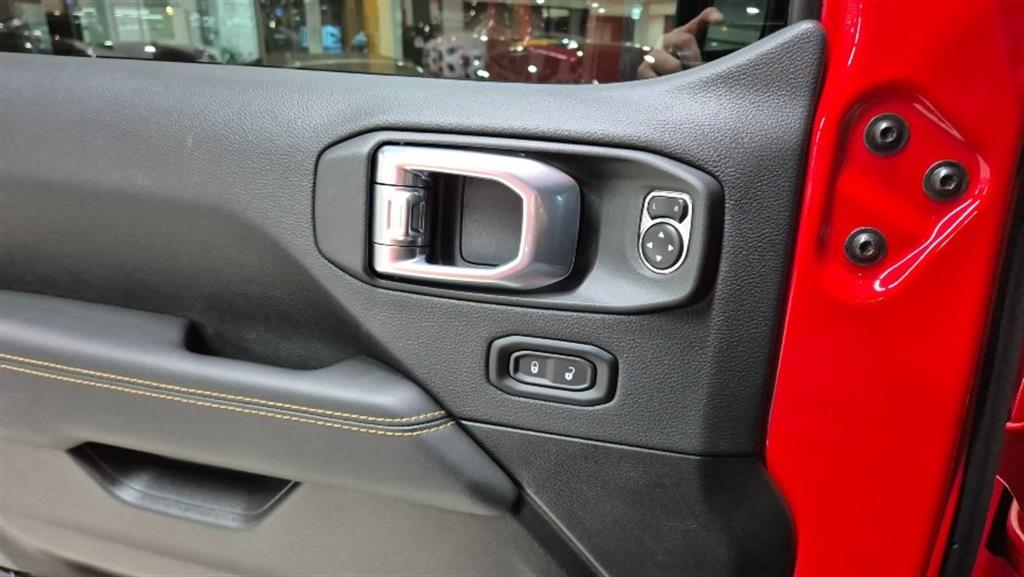 Jeep Wrangler - Vista 10