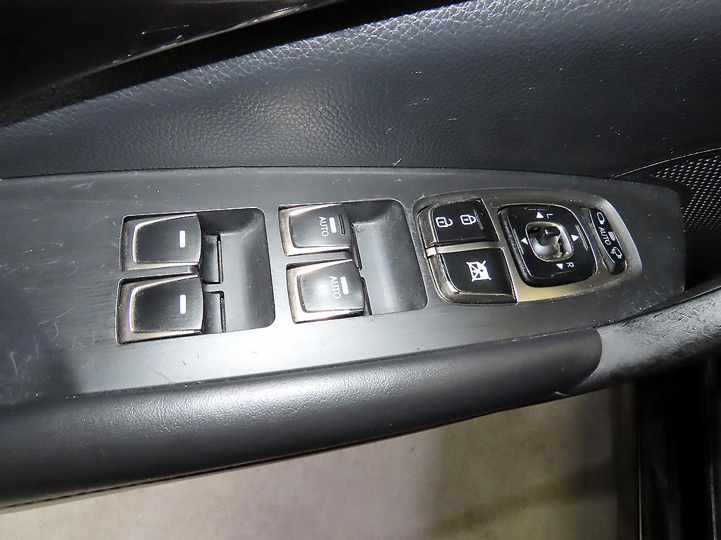 HYUNDAI Grandeur 2012 - Importación desde Corea - HF Imports Iquique - Foto 13