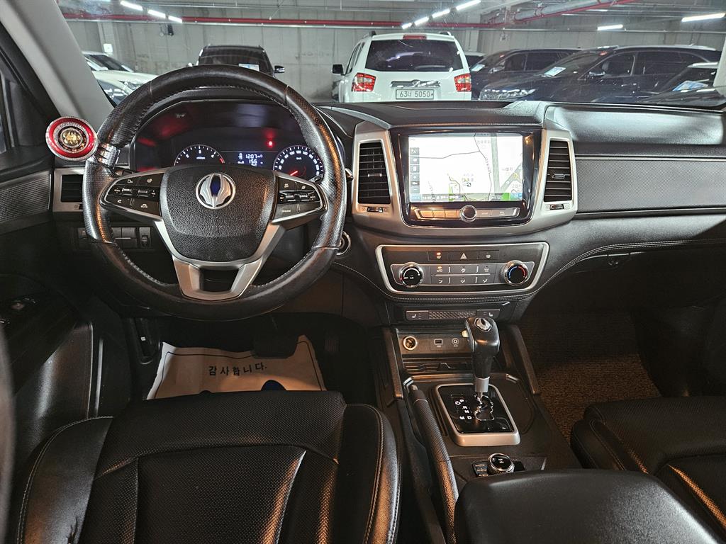 Ssangyong Rexton - Vista 6