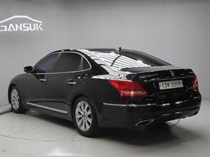 HYUNDAI Equus - Vista 6